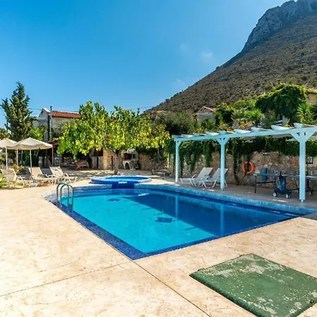 Urania -st George Retreat By Apokoronas *