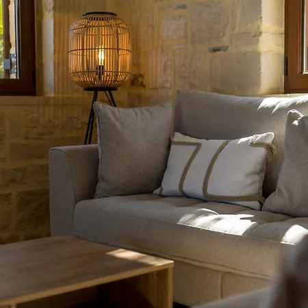 Urania -st George Retreat By Apokoronas * Kokkino Chorio