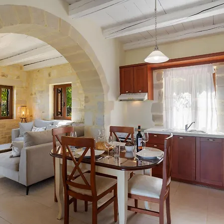 Urania -st George Retreat By Apokoronas * Kokkino Chorio
